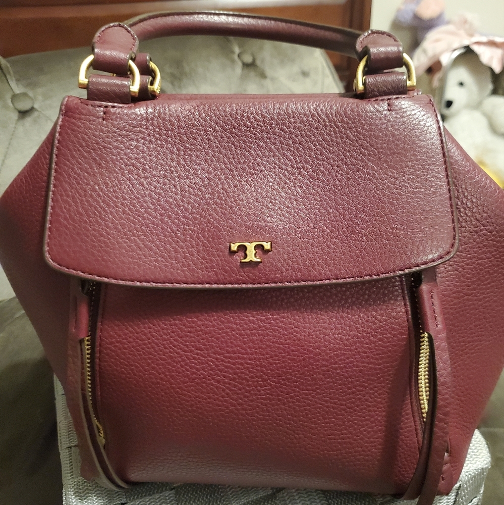Vintage Tory Burch half moon satchel - Burgundy